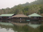ด้านธรรมชาติที่สวยงาม - แก่งก้อ