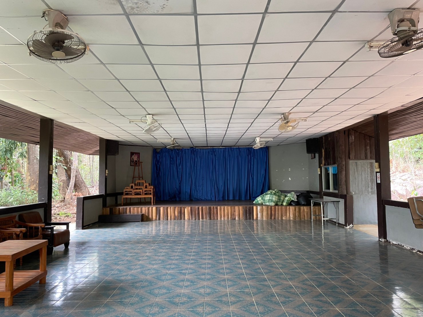 ห้องประชุมตาดโตน 011 (ตาดโตน 1)