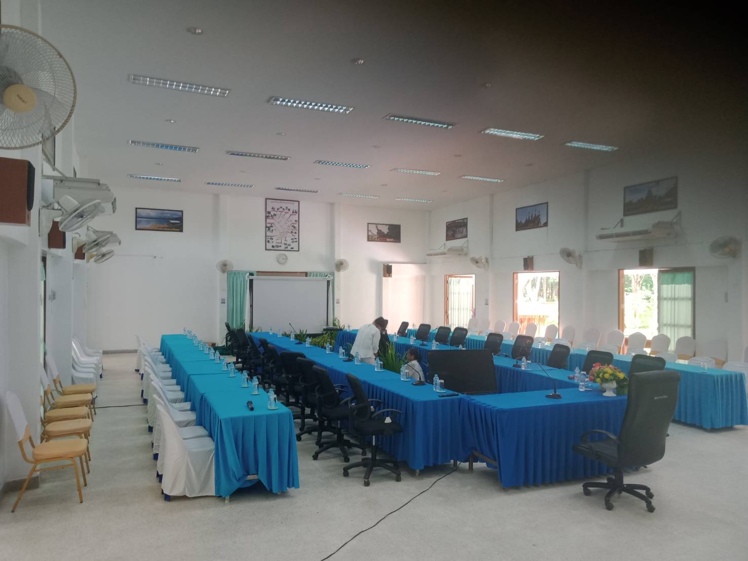 ห้องประชุมตาดโตน 012 (ตาดโตน 2)