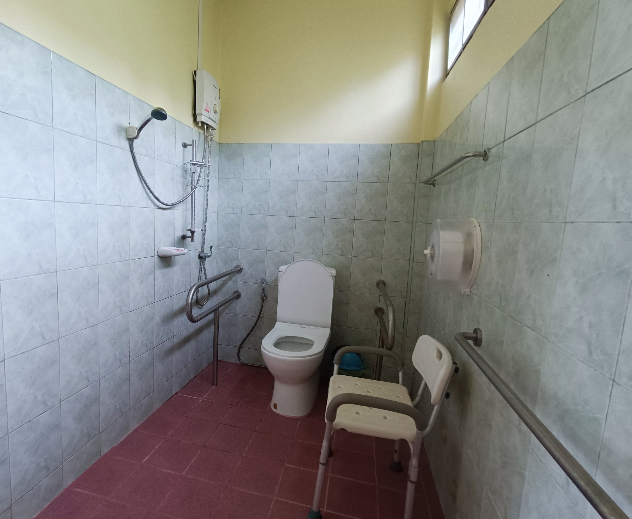 คิชฌกูฎ 105 (กฤษณา 2)