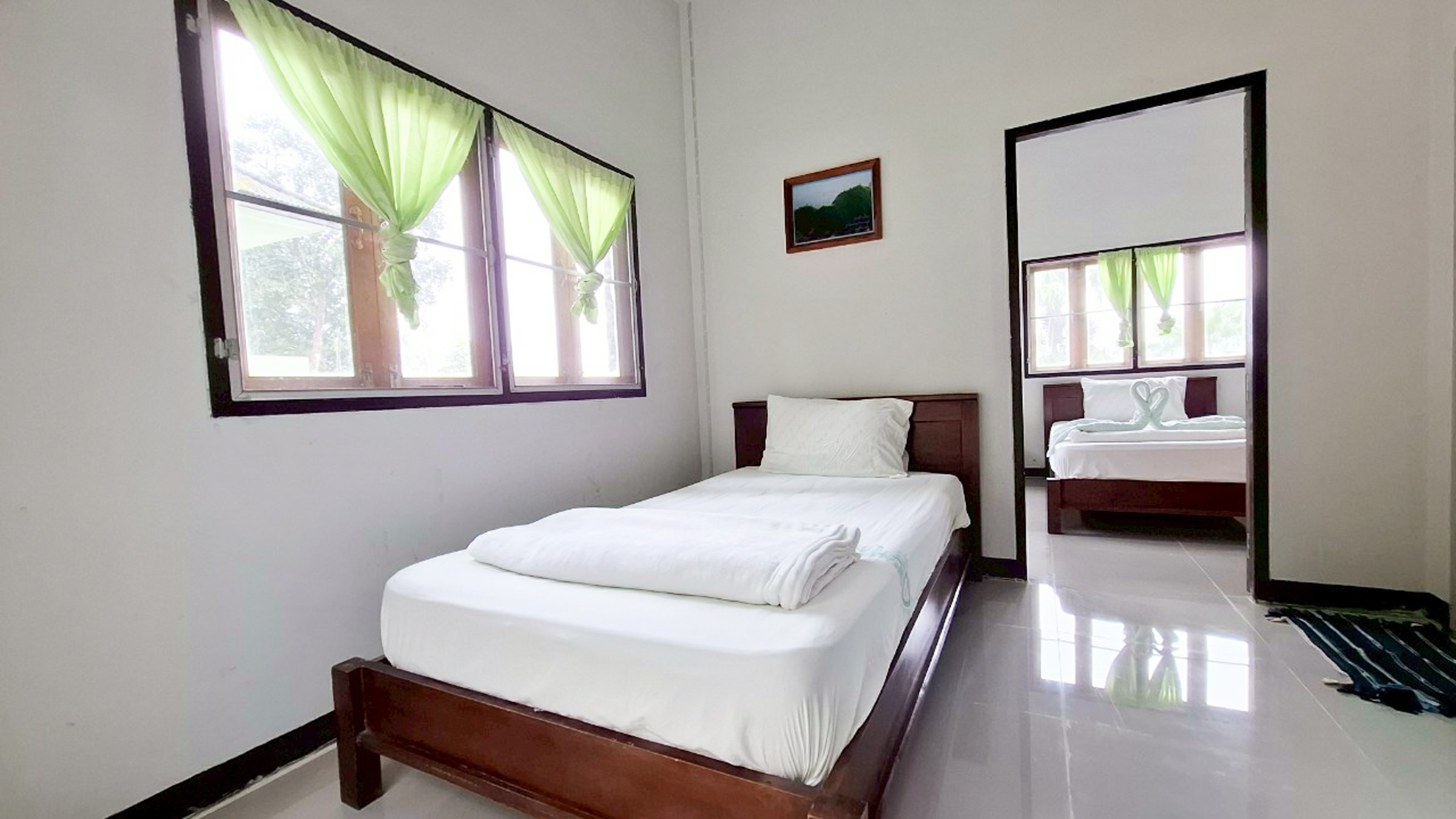 ทองผาภูมิ 106 (ชมดอย 4)