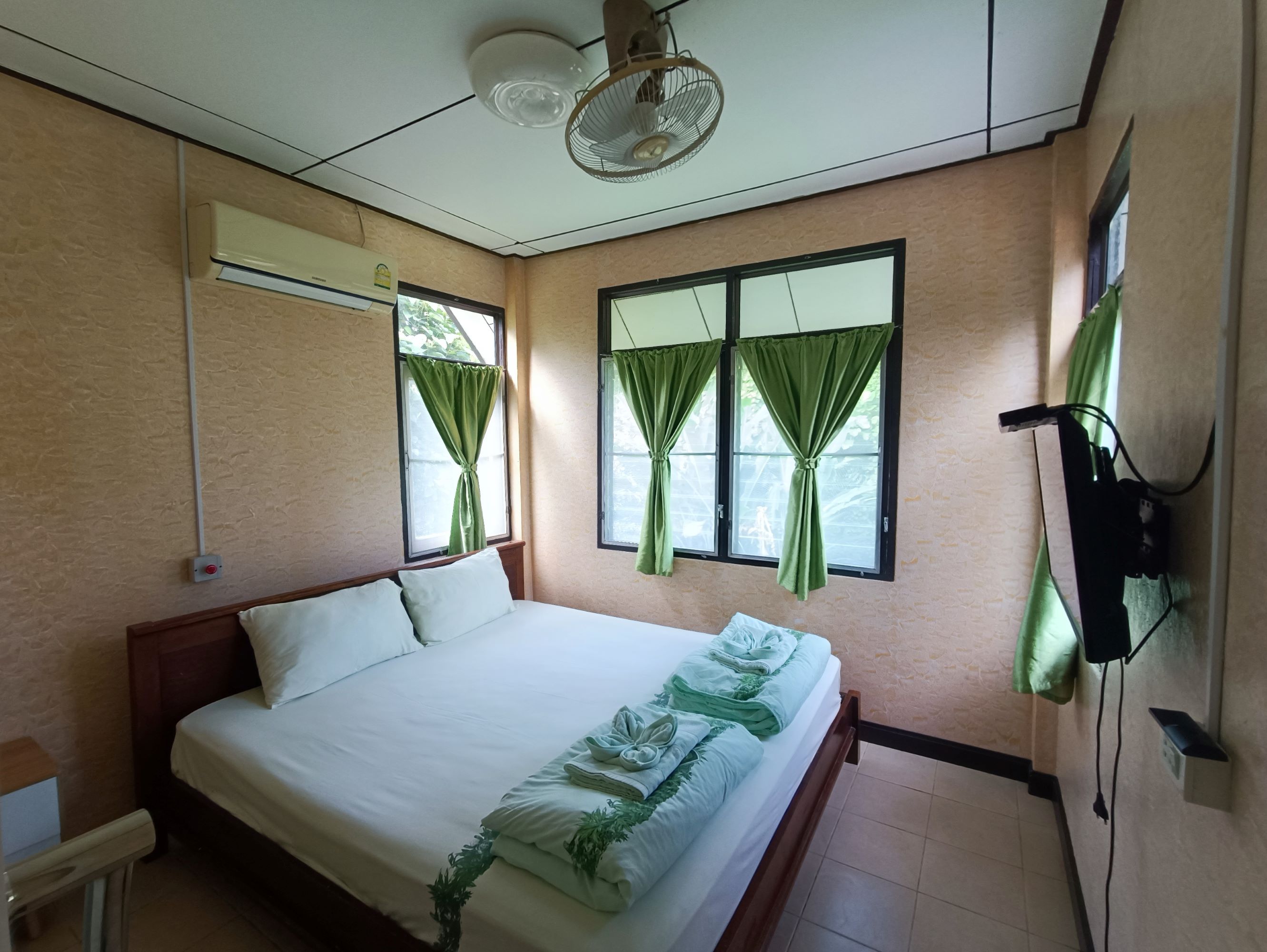 คิชฌกูฎ 105 (กฤษณา 2)