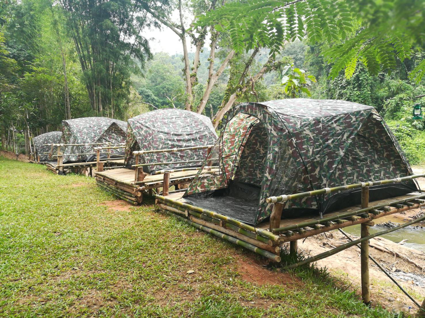 ลานชาติตระการ  (เต็นท์ 3 คน)