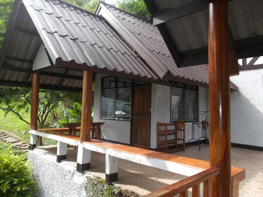 แม่สุรินทร์ 101 (ริมน้ำปาย1)