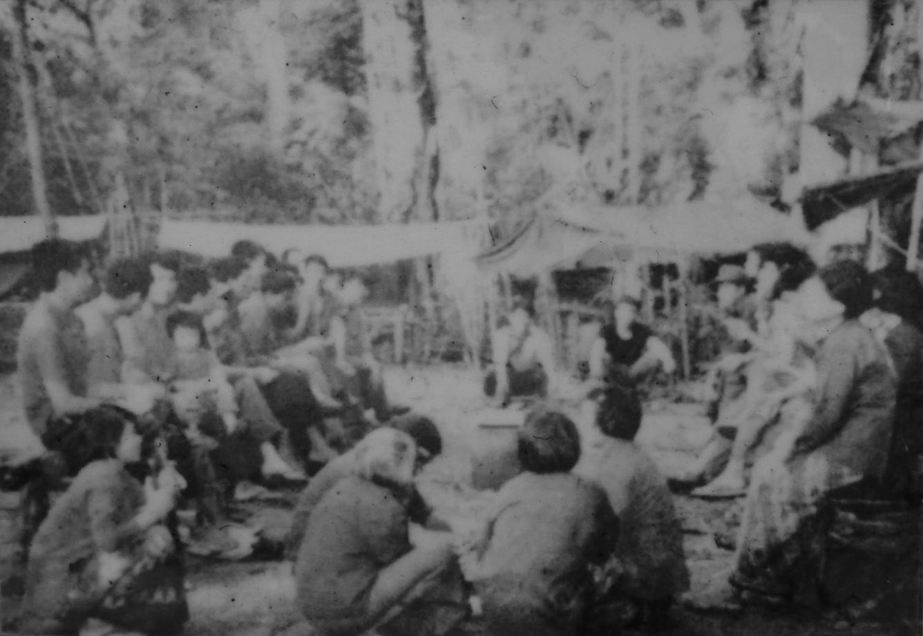 ด้านประวัติศาสตร์ -  สำนักอำนาจรัฐ