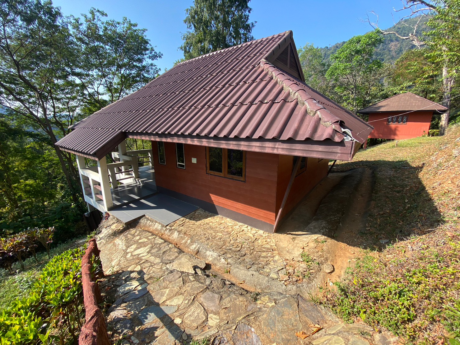 ถ้ำสะเกิน 108 (ชมเดือน)