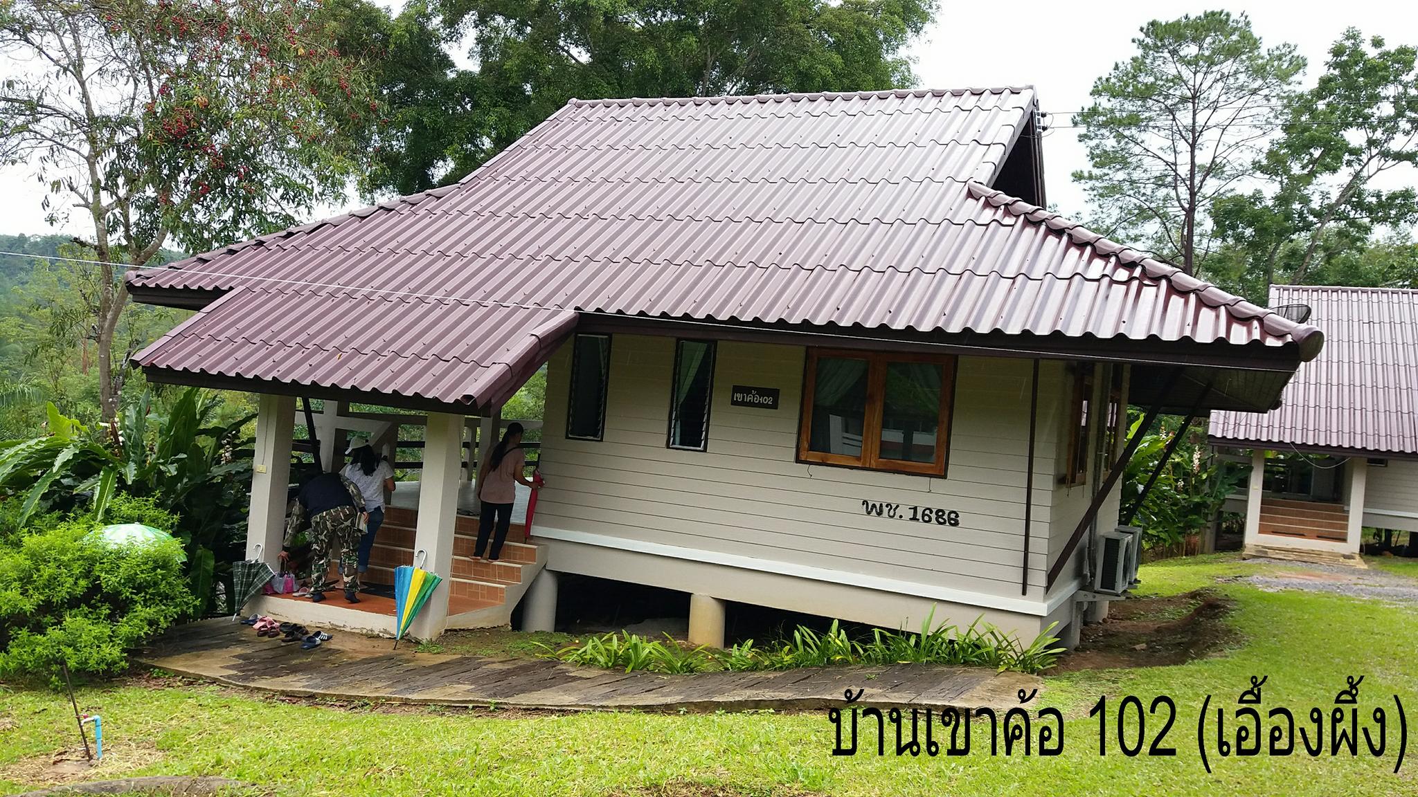เขาค้อ 102 (เอื้องผึ้ง)