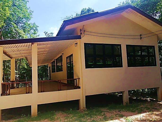 ภูสิงห์ 911 (ค่ายเยาวชนหญิง 1)