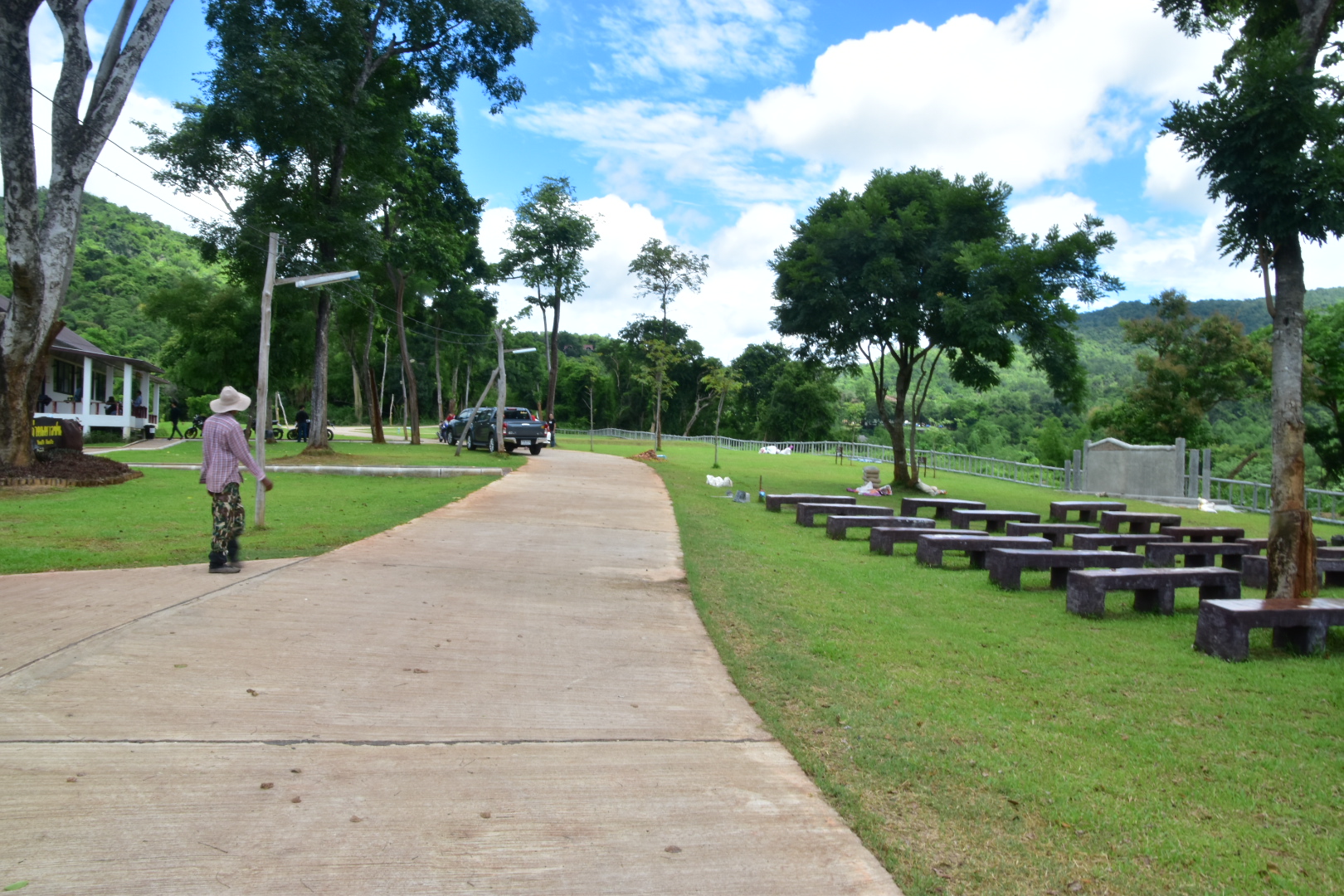 เขื่อนศรีนครินทร์ 932 (ค่ายเยาวชนหญิง)