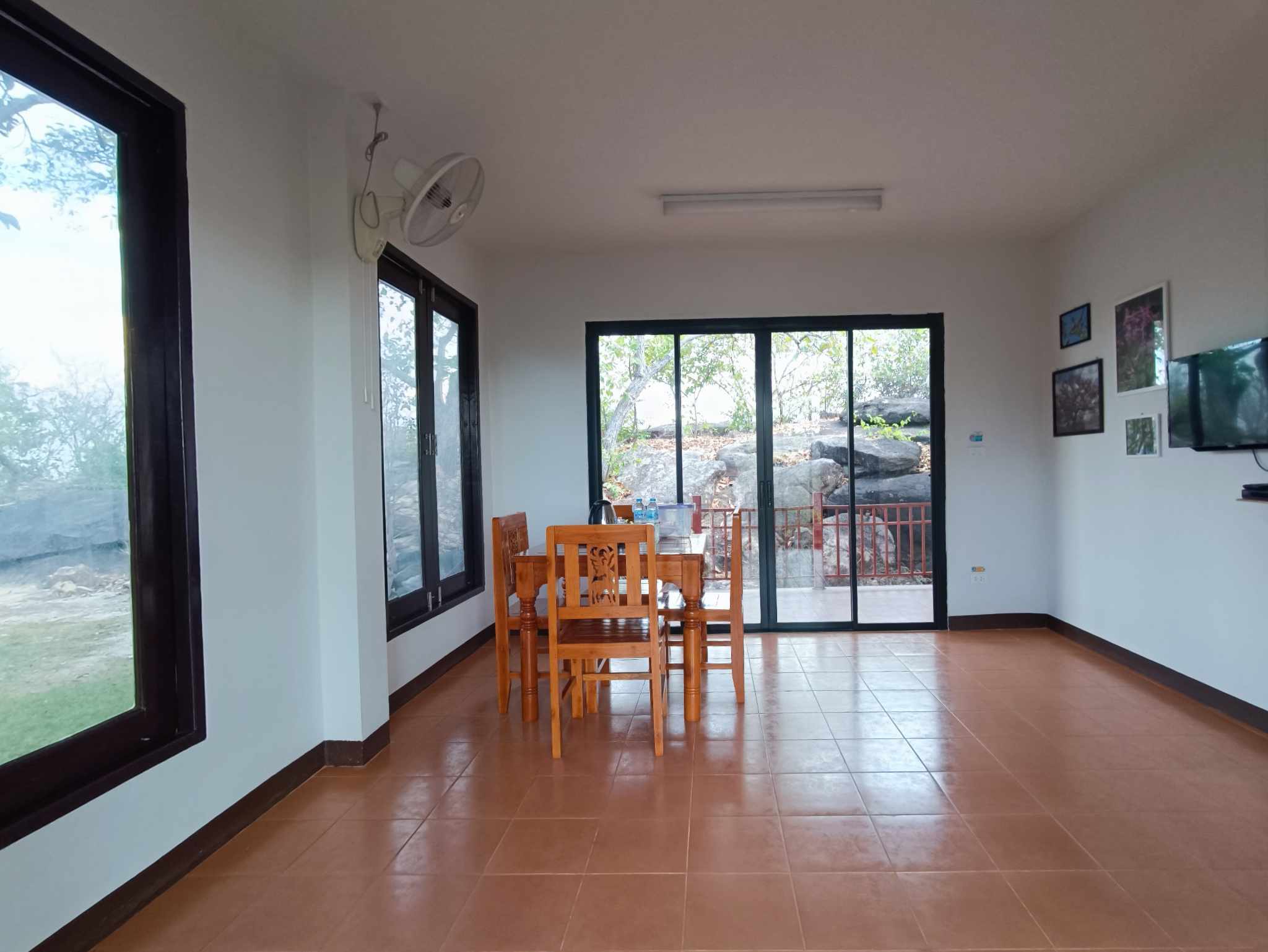 บ้านภูผาเทิบ 204 (ช้างน้าว)