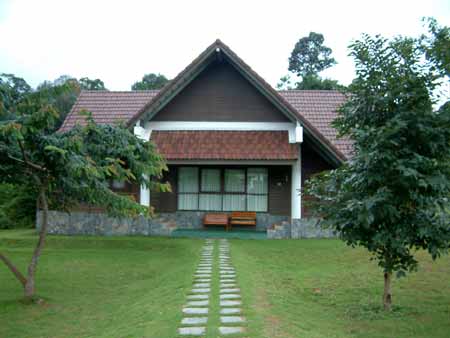 เขาใหญ่ 402 (สำนักนายก 2)